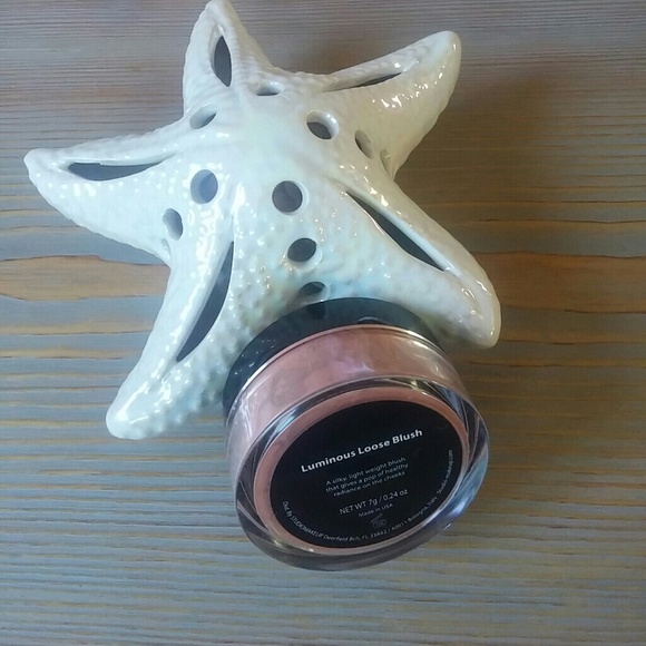 NEW SEALED Studiomakeup "Luminous" Loose Blush - Picture 2 of 5