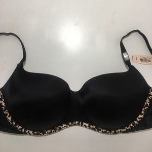 BRAND NEW Victoria’s Secret Balconnet Push up bra