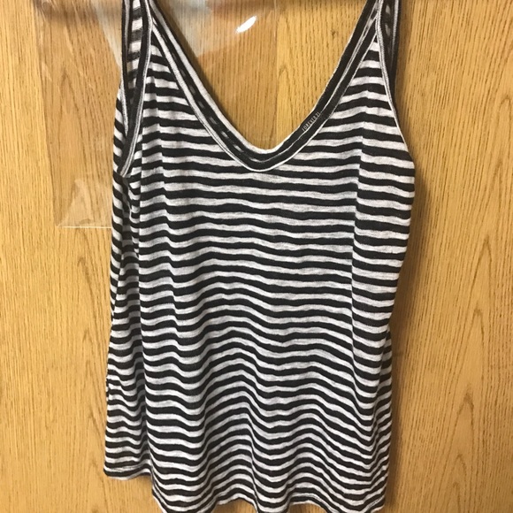 Forver21 tank top - Picture 2 of 2