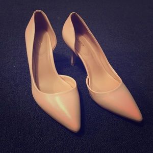 High heels beige/nude colored