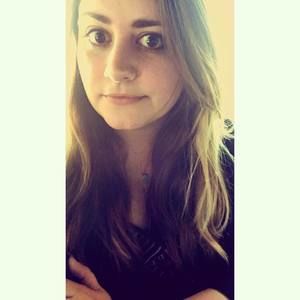 Meet your Posher, Caitlin