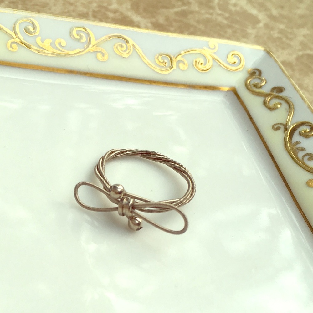 Guitar String Ring