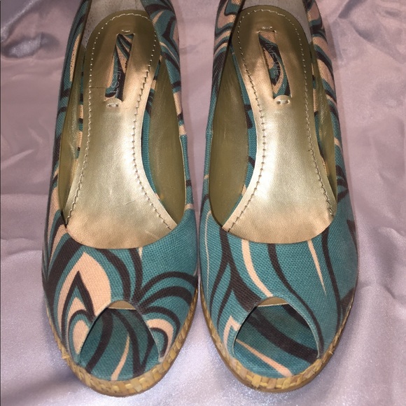 🚫SOLD🚫 Nine West YAMARIS Peep Toe Platform Wedges - Picture 2 of 5