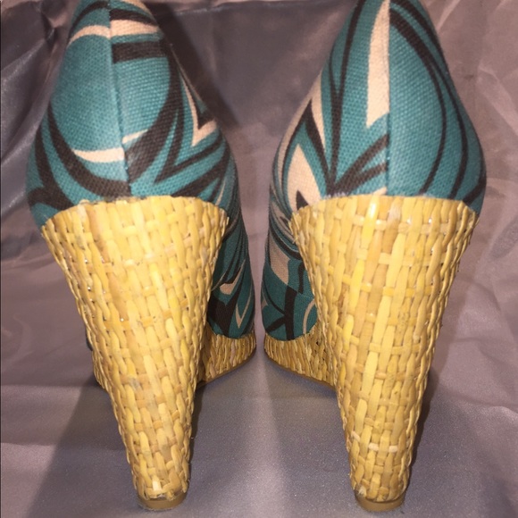 🚫SOLD🚫 Nine West YAMARIS Peep Toe Platform Wedges - Picture 4 of 5