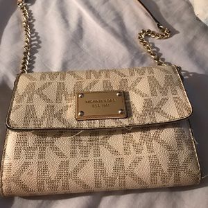 Michael Kors Crossbody chain bag