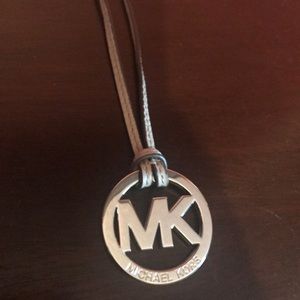 Authentic Micheal kors purse chain or keychain