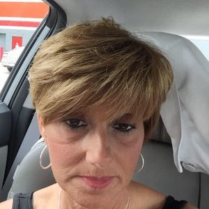 Meet your Posher, Diane