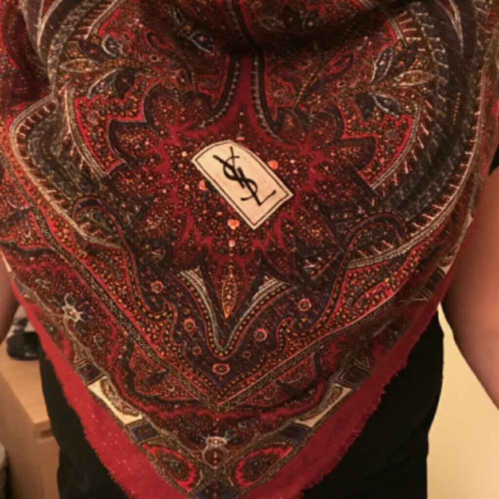Vintage YSL Challis oversized gold/burgundy scarf - Picture 3 of 4
