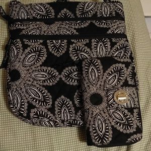 Vera Bradley Blanco Bouquet wallet and bag