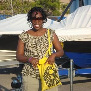 Meet your Posher, Joyce