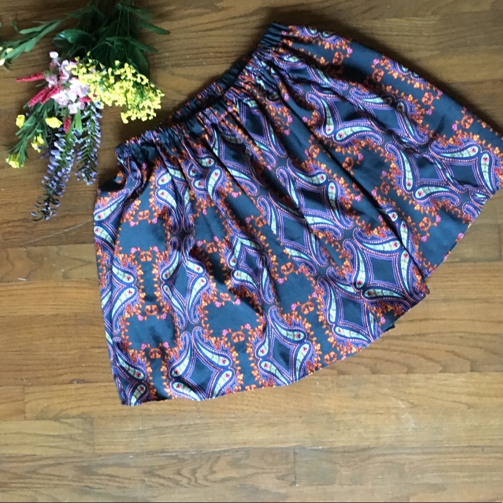 Hive & Honey Paisley Print Skater Skirt - EUC