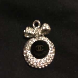 Collective Chanel Collective Chanel