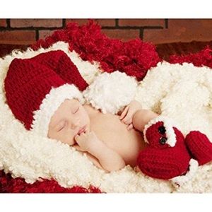 Newborn Santa Hat and Booties