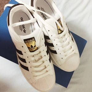 NWT Adidas Superstars