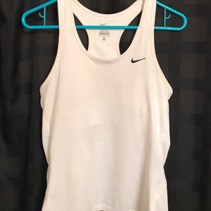 Never worn. Nike dry-fit Medium tank top.