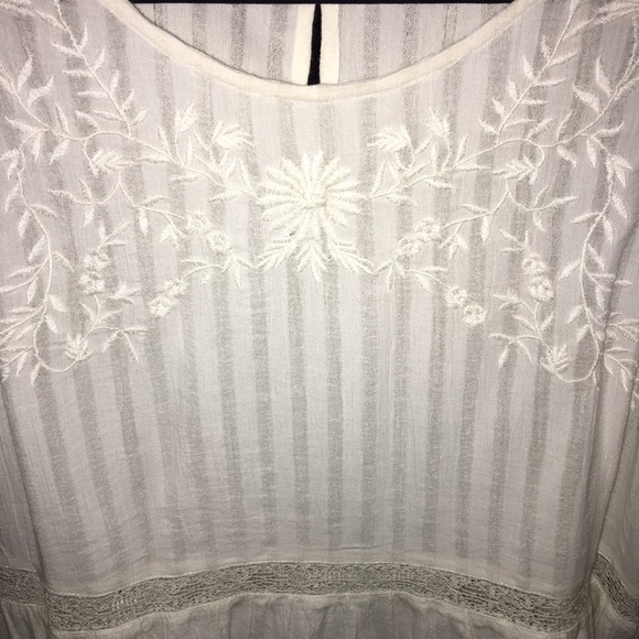 Cream Dressy Tank Top - American Eagle NWOT - Picture 4 of 6