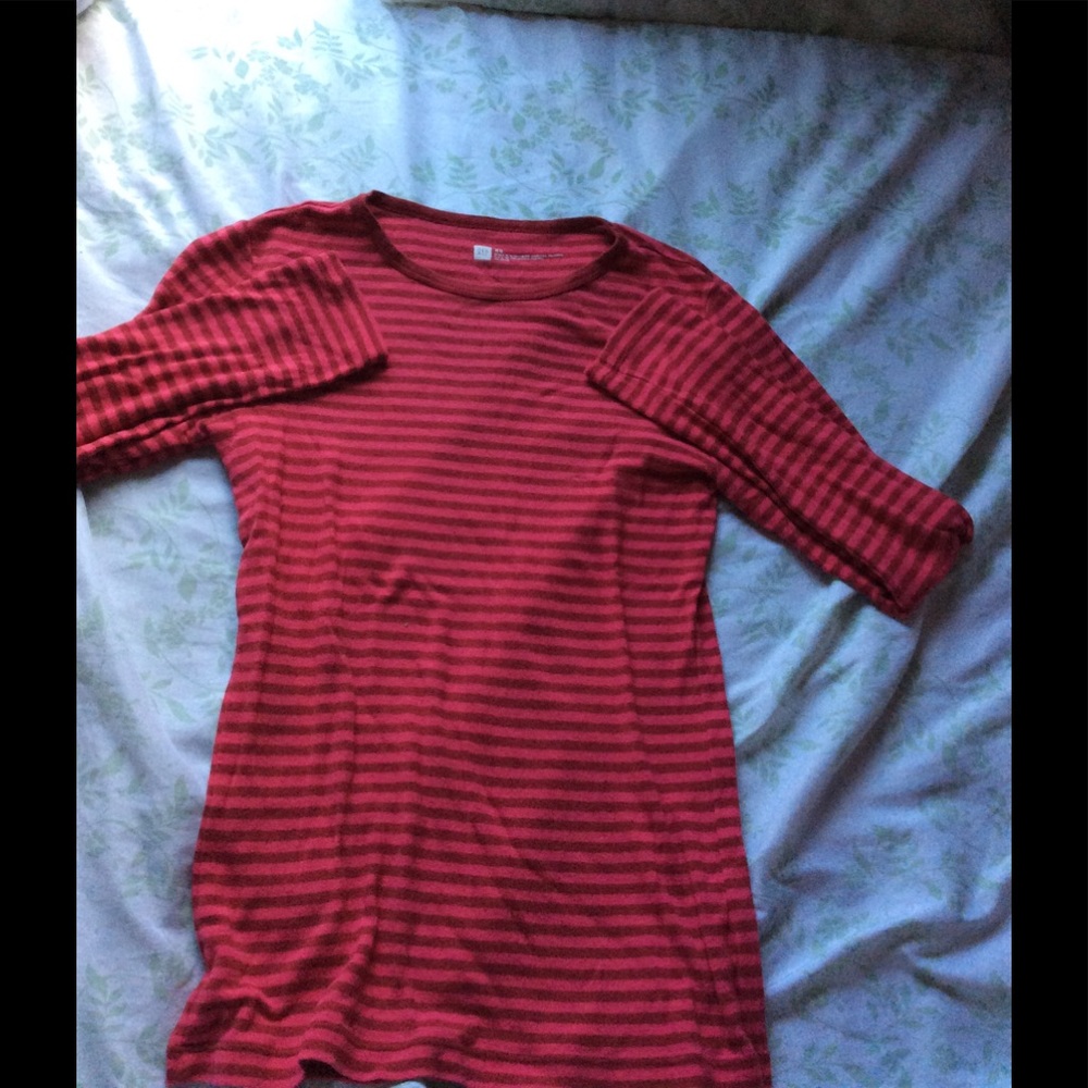 Magenta and maroon long sleeve shirt