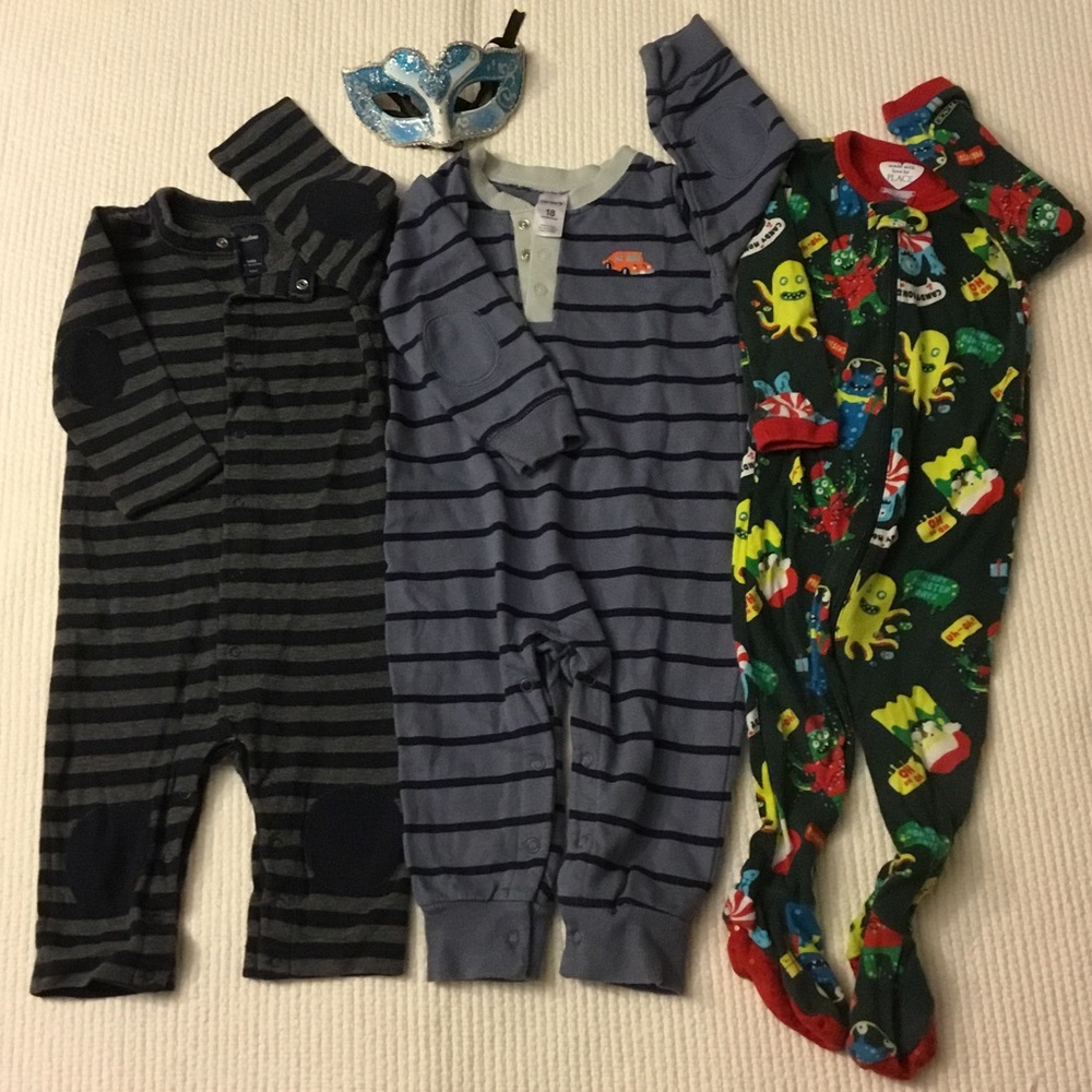 Bundle of 3 one-piece: 1 GAP, 1 PLACE, 1 Carter's