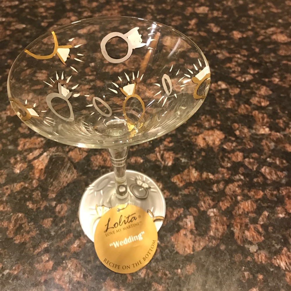 Wedding / Engagement martini glass 🍸
