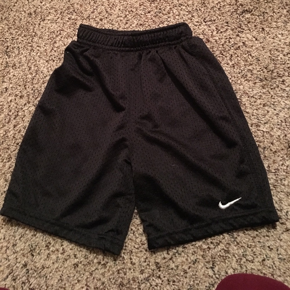Boys 3t shorts (4 pair) asking 2.50 each