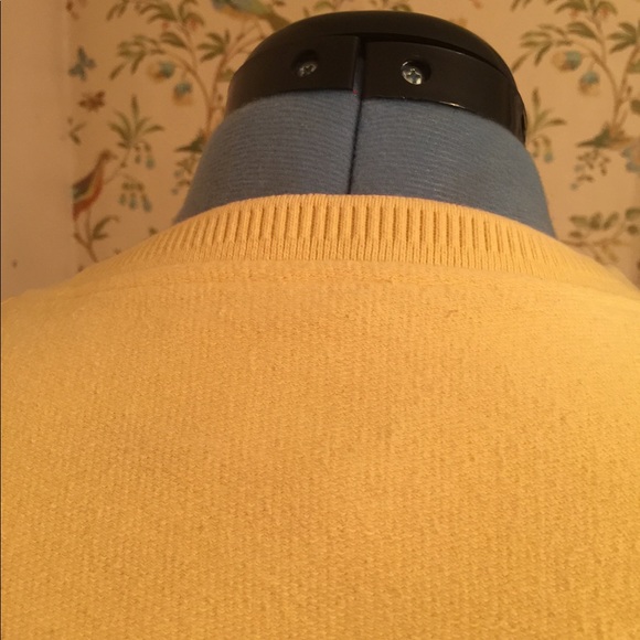 Vintage J.Riggings vneck yellow pullover - Picture 3 of 4