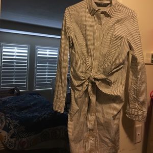 Women’s striped modern dress small