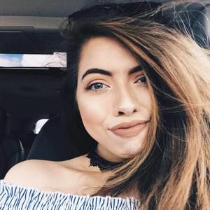 Meet your Posher, Gabriella