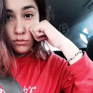 Meet your Posher, Fatima