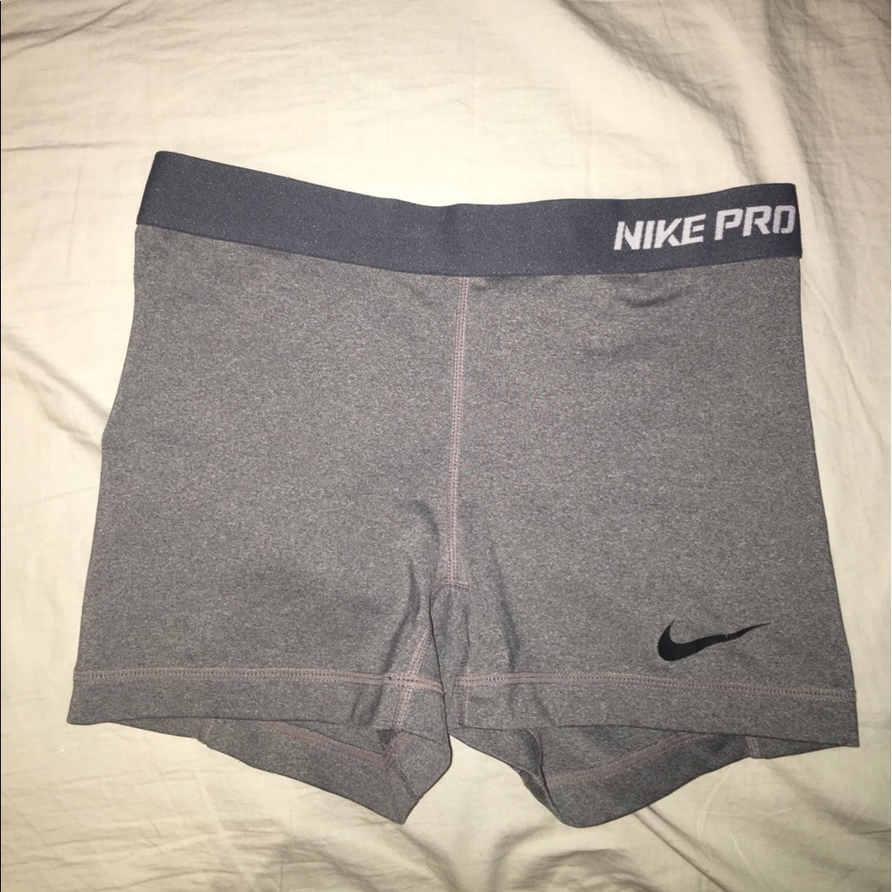 Nike spandex