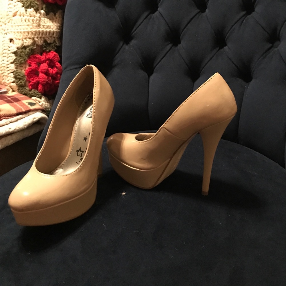never worn heels, size 5, slip guards on bottom