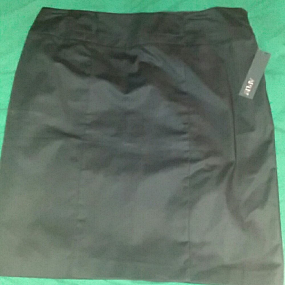 💥NEW💥 APT 9 Pencil skirt