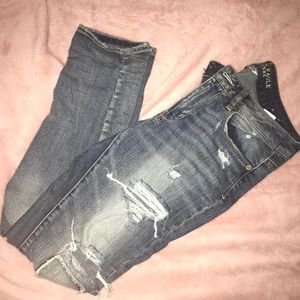 American Eagle Distressed Jeans