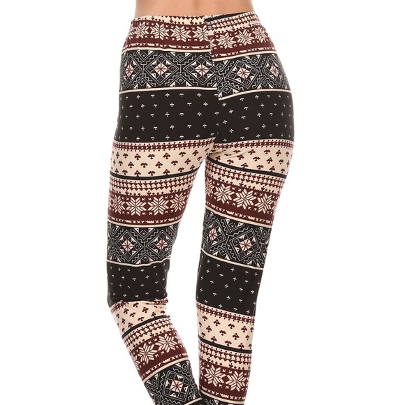 NEW PLUS WINTER SNOW FLAKE LEGGINGS 3X 4X - Picture 4 of 5