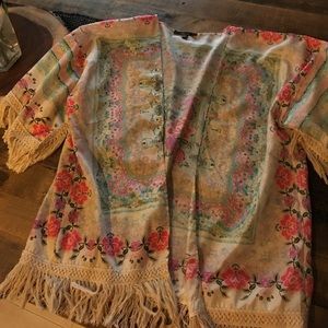 Floral fringe kimono small