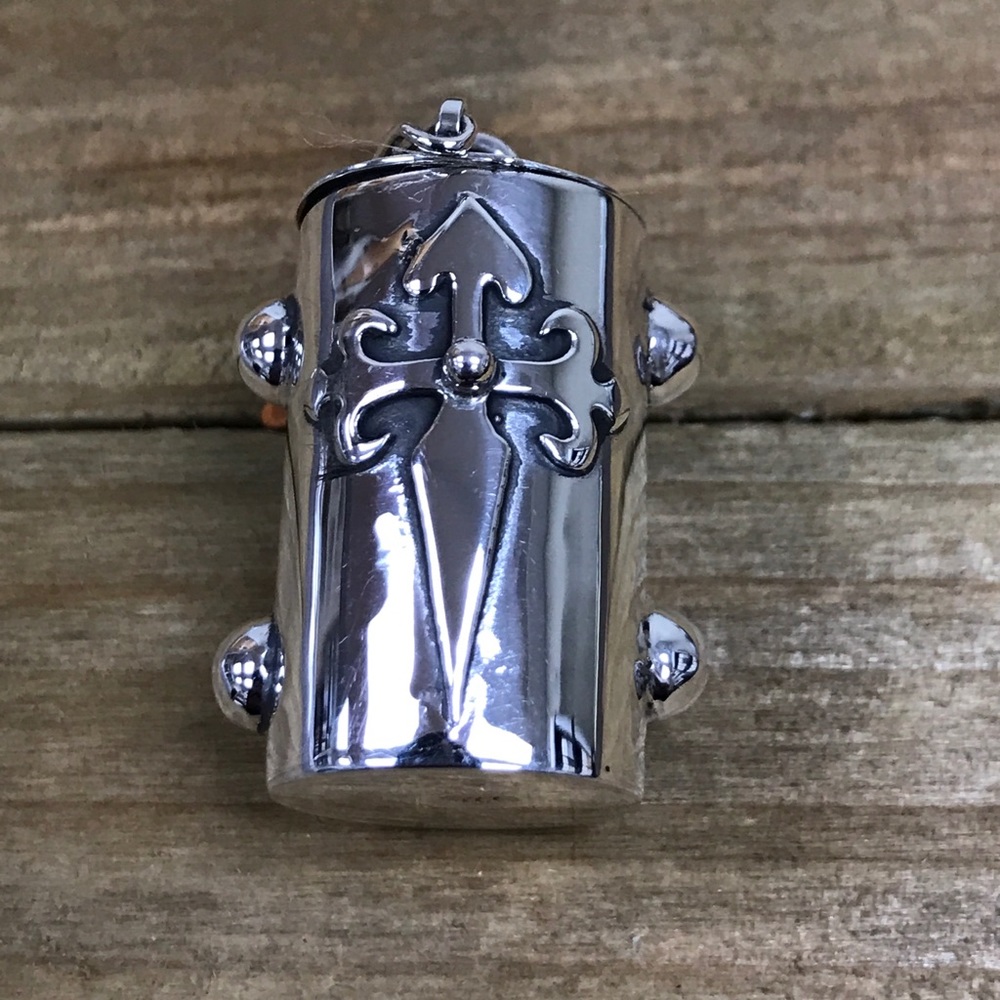 Pendant - Picture 3 of 8