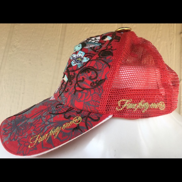 Hat - Picture 3 of 6