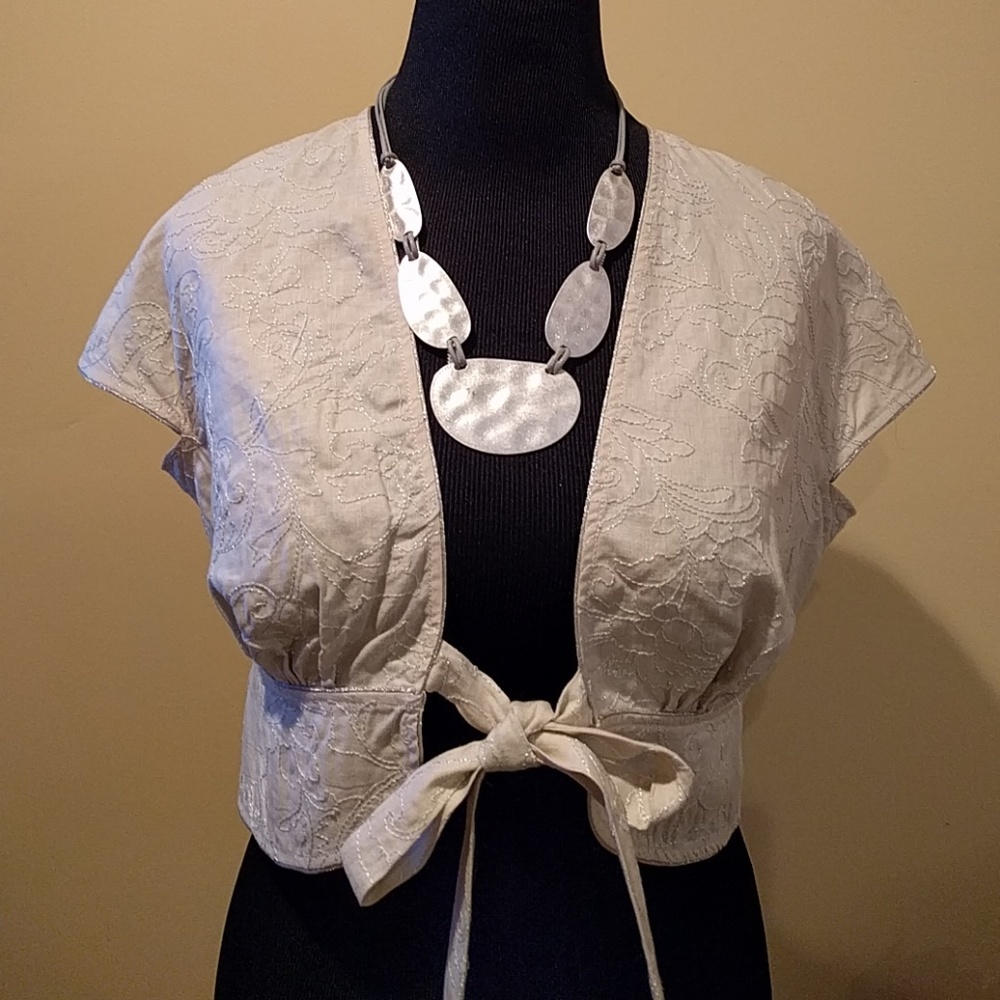 NWT Cropped Linen Jacket