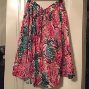 Vibrant pineapple midi skirt. Vibrant pineapple midi skirt.