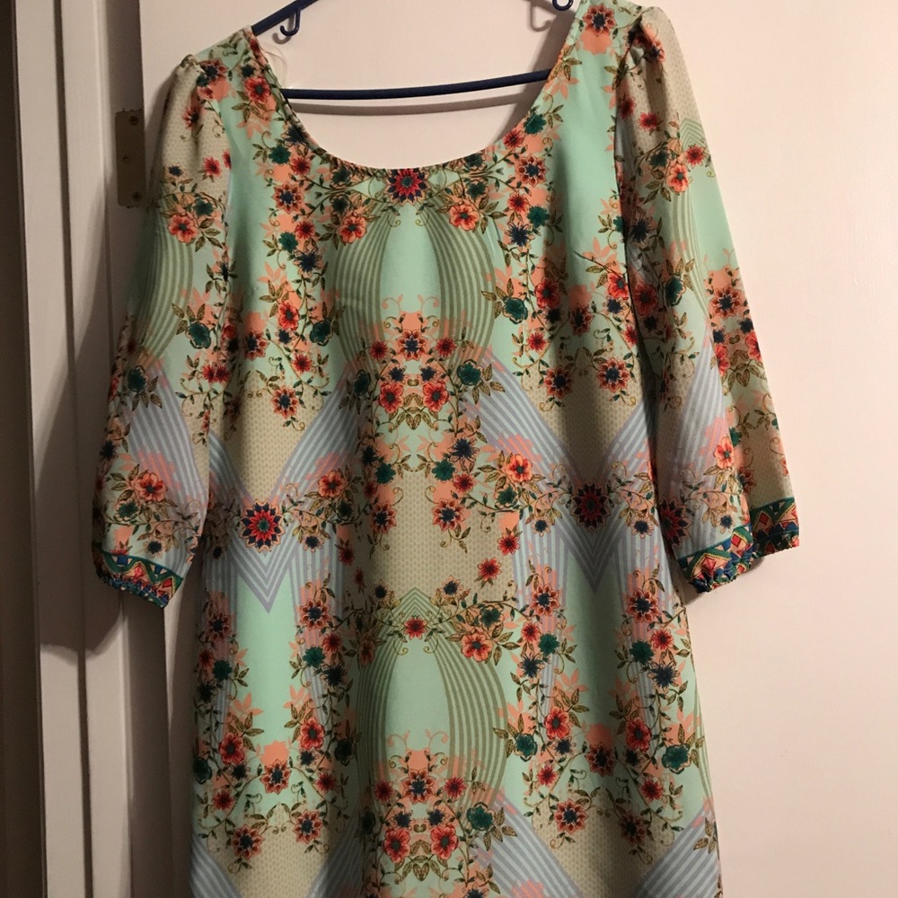 *LAST CHANCE* Mint color dress size medium!