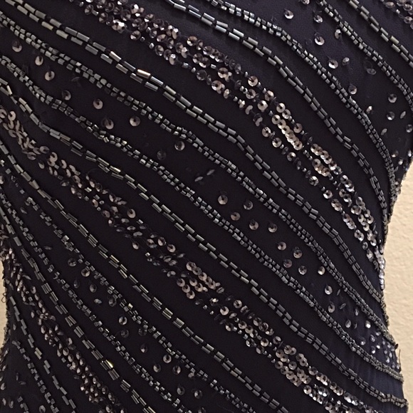Adrianna Papell Short Navy Beaded cocktail dress - Picture 3 of 5