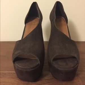 Funky Anthropologie Brown Heels