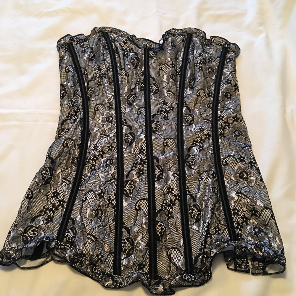 NWOT Lace corset