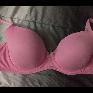 Pink Victoria's Secret bra 34DD