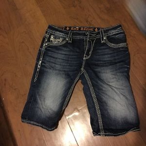 Rock revival Bermuda shorts