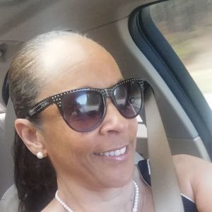 Meet your Posher, Brenda