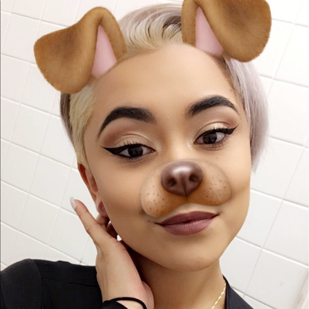 Meet your Posher, Jasmin