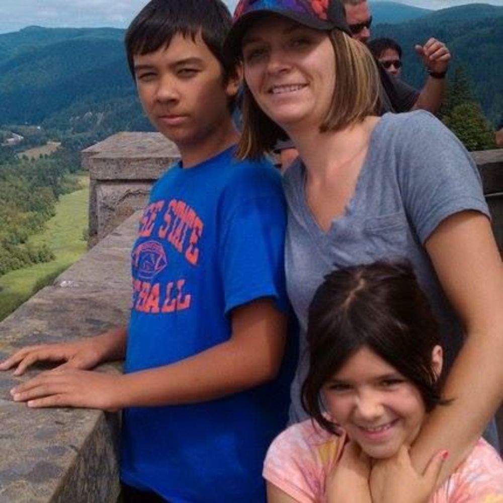 Meet your Posher, Cynthia