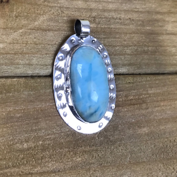 Pendant - Picture 3 of 7