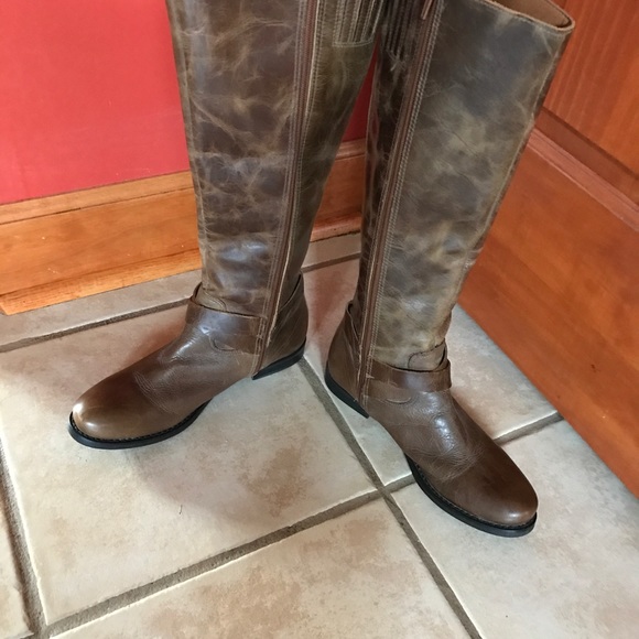 Tall Brown Boots - Picture 2 of 4
