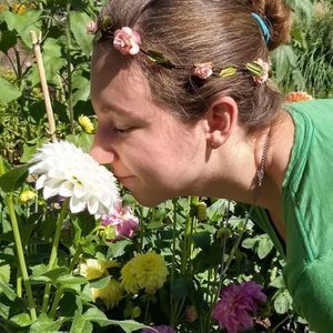 Meet your Posher, Monica